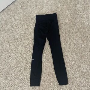 Swift speed lululemon leggings with pockets